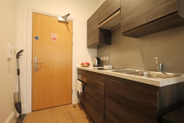 1 bed studio, The Bruce Building, Denton, Newcastle, NE17RP - Image 3